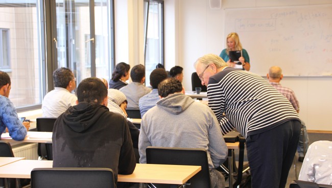 Undervisning ved Integreringsmottaket Kristiansand. Foto: NRK Sørlandet